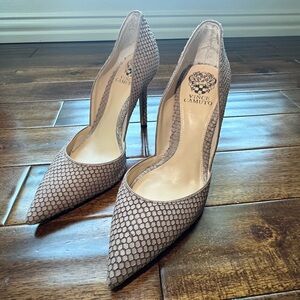 Vince Camuto Rowin D’orsay Pump Heels. Fits like a 9.